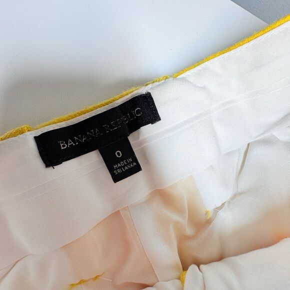 Banana Republic Womens Size 0 Bright Mustard Yellow Wide Leg Wool Cropped Pants - Picture 2 of 6